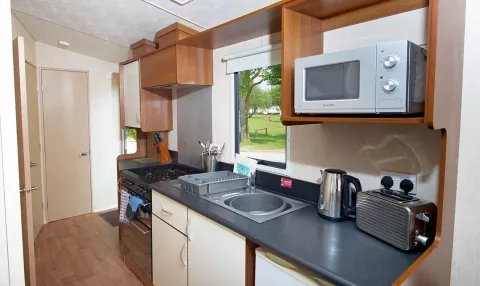 Value caravan kitchen