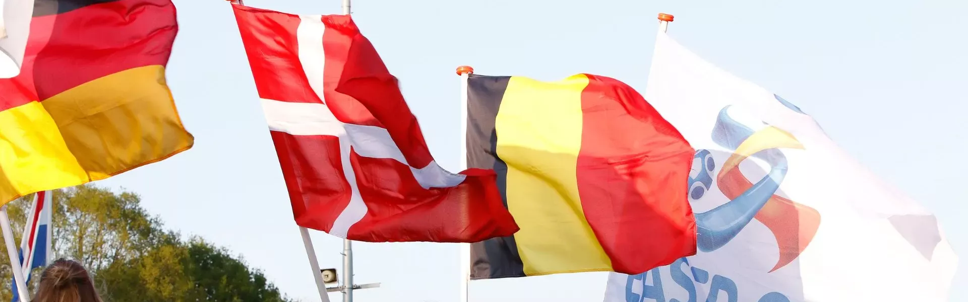 Holland Easter Open Header